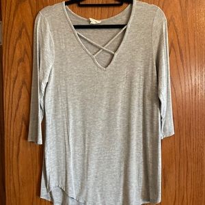Emory Park Stitch Fix L grey 3/4 sleeve top